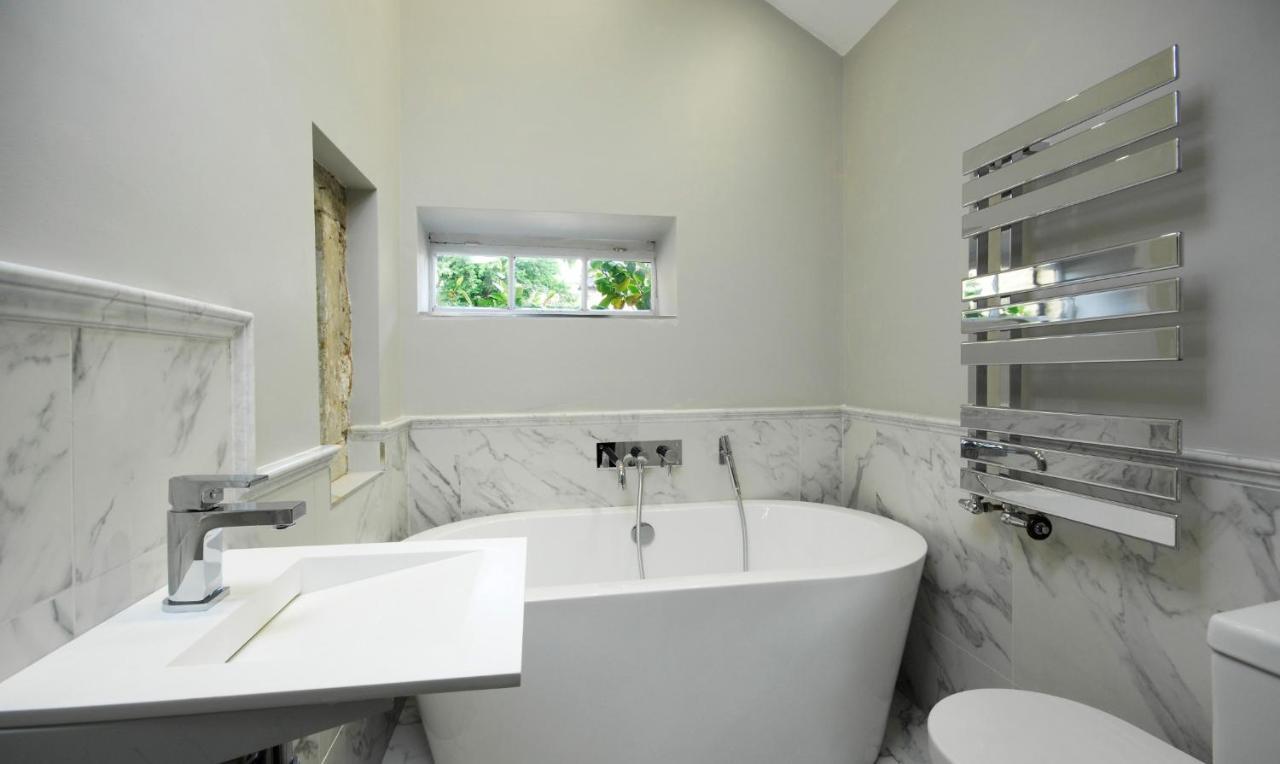 Topside House - Beautiful 7 Bedroom House With Hottub Wifi And Parking Near Bath Wells Frome Oakhill Buitenkant foto