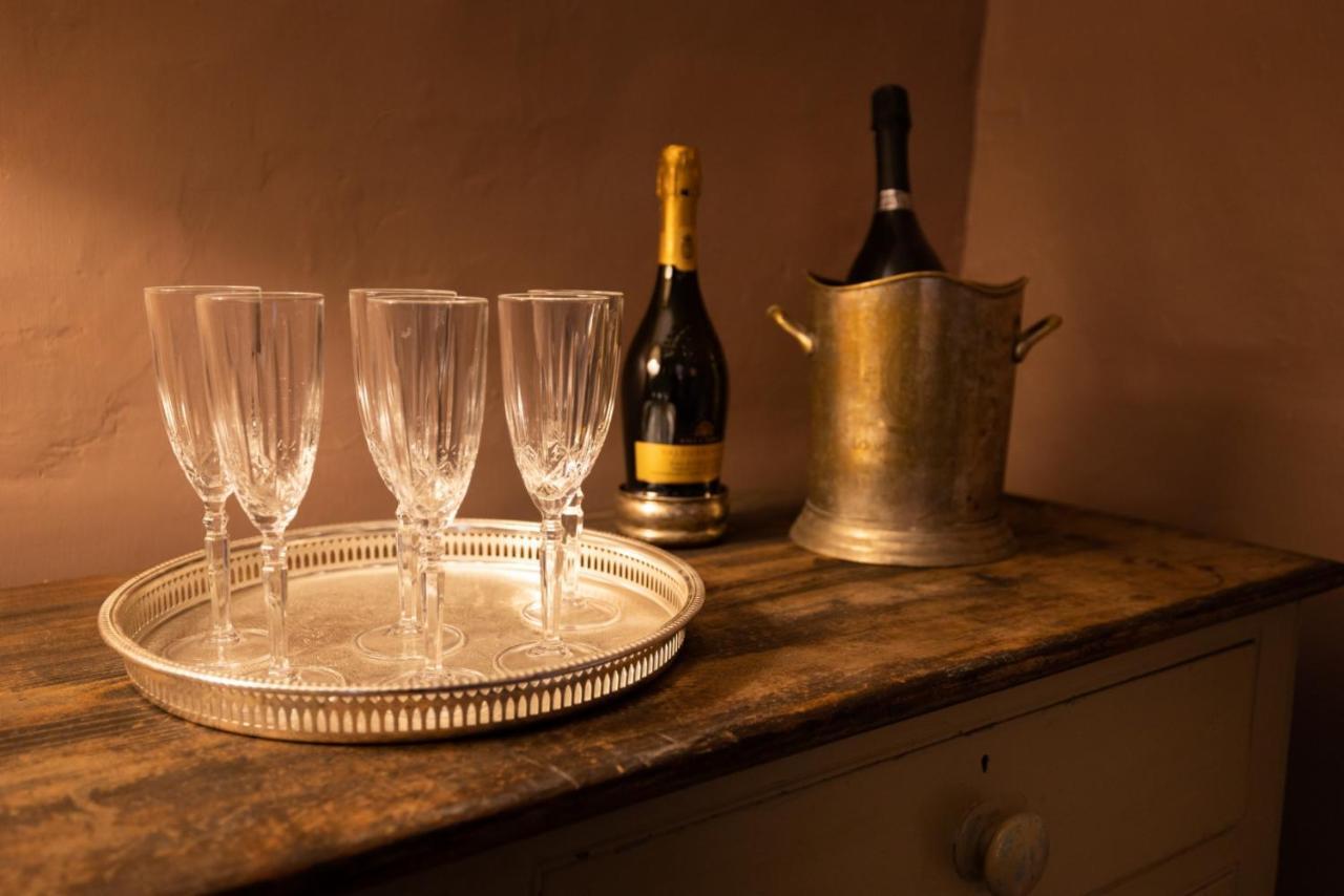 Topside House - Beautiful 7 Bedroom House With Hottub Wifi And Parking Near Bath Wells Frome Oakhill Buitenkant foto